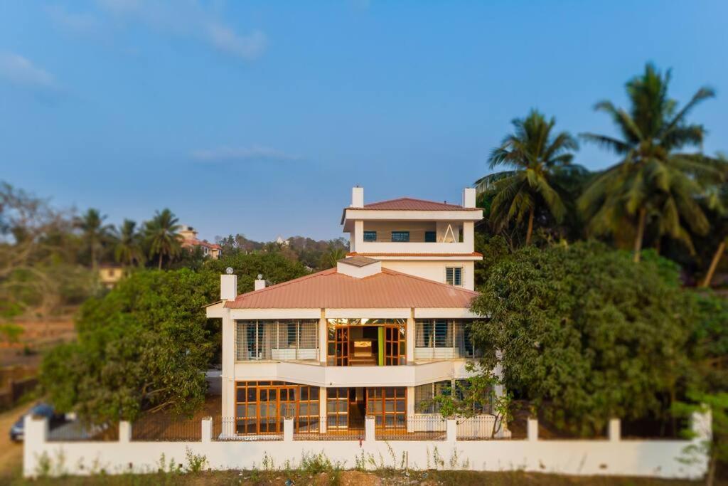 Lake View Villa Gandaulim Exteriör bild